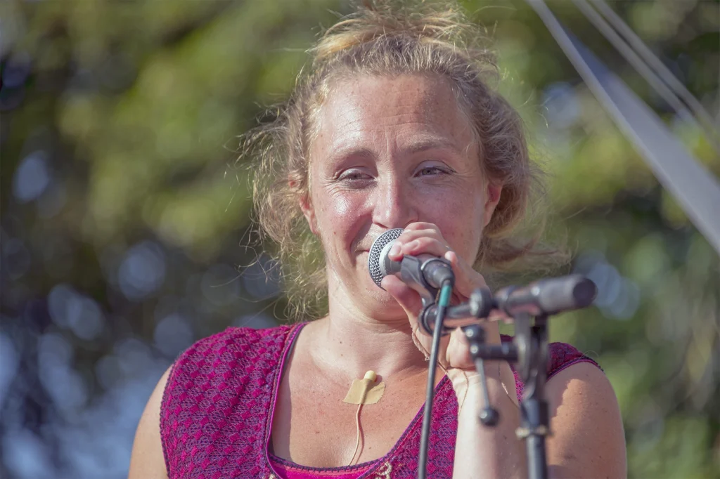 Festival des Arts de la Rue Tous Dehors à Saint Amour 2024