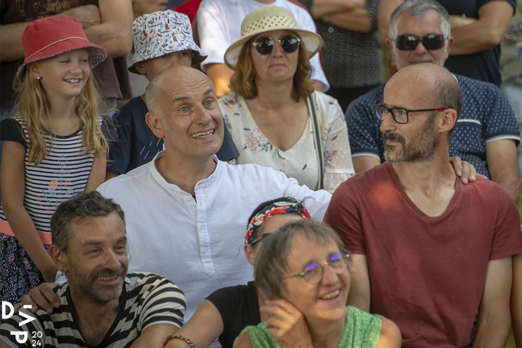Festival des Arts de la Rue Tous Dehors à Saint Amour 2024