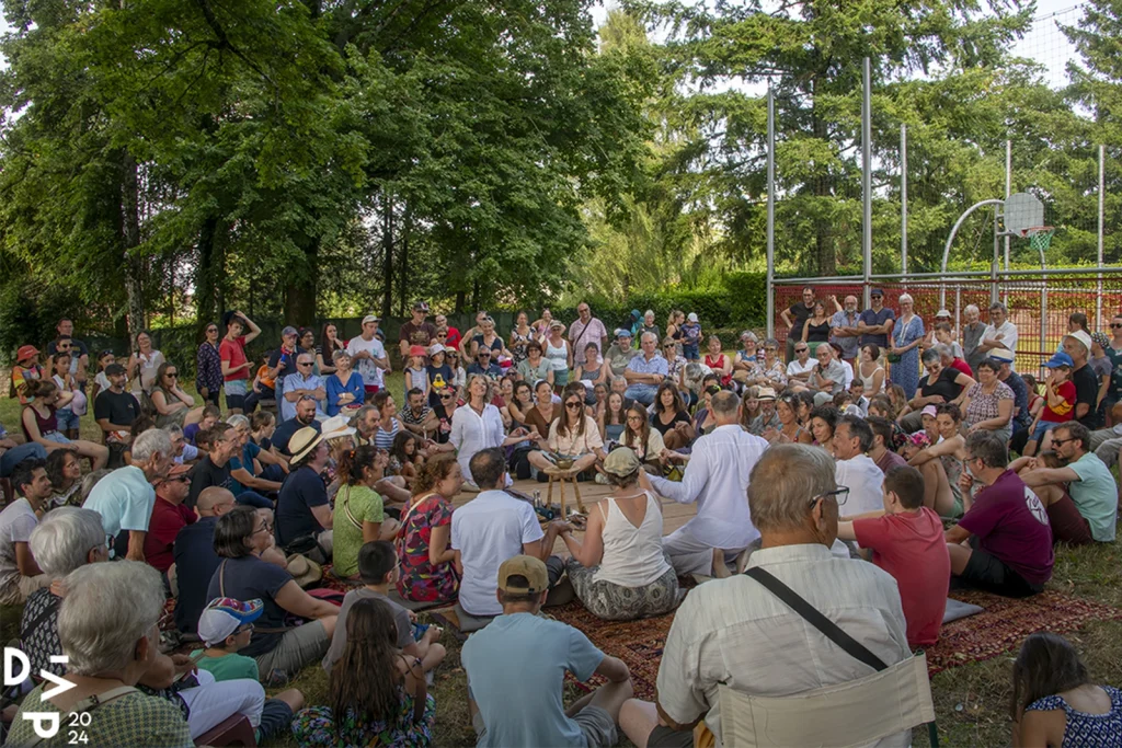 Festival des Arts de la Rue Tous Dehors à Saint Amour 2024