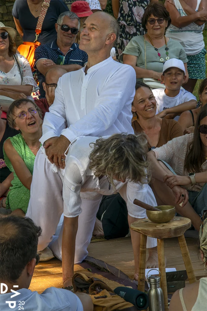 Festival des Arts de la Rue Tous Dehors à Saint Amour 2024