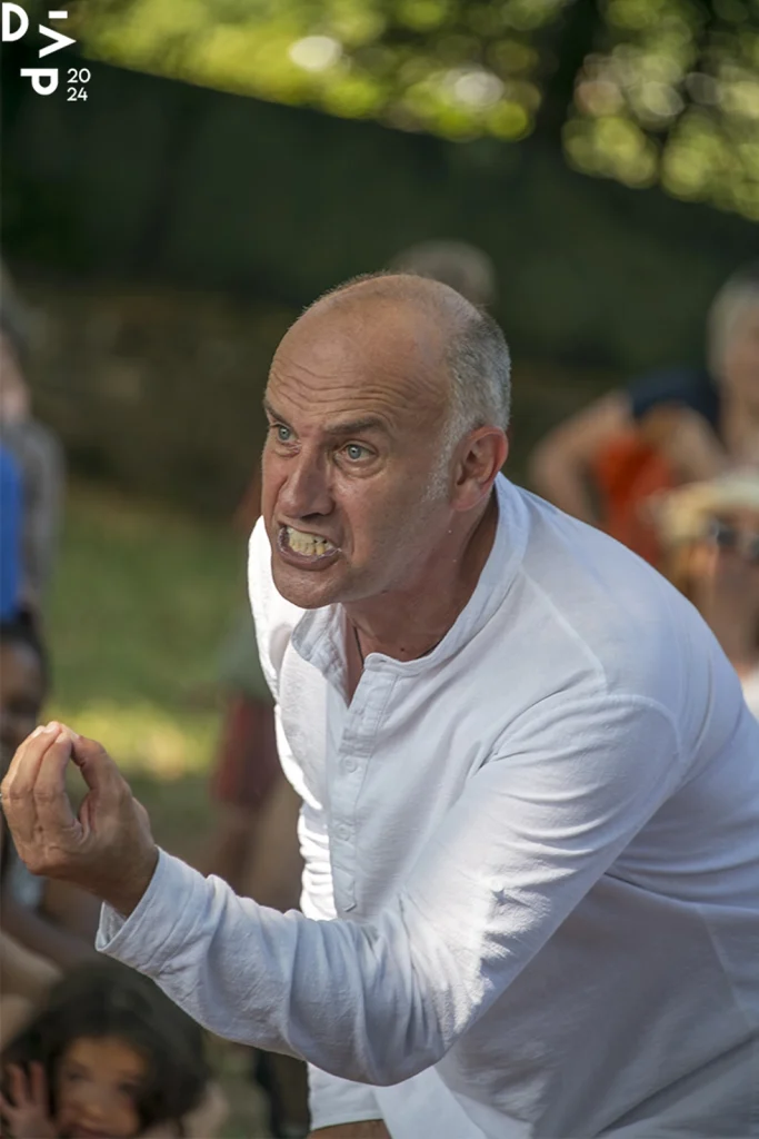 Festival des Arts de la Rue Tous Dehors à Saint Amour 2024