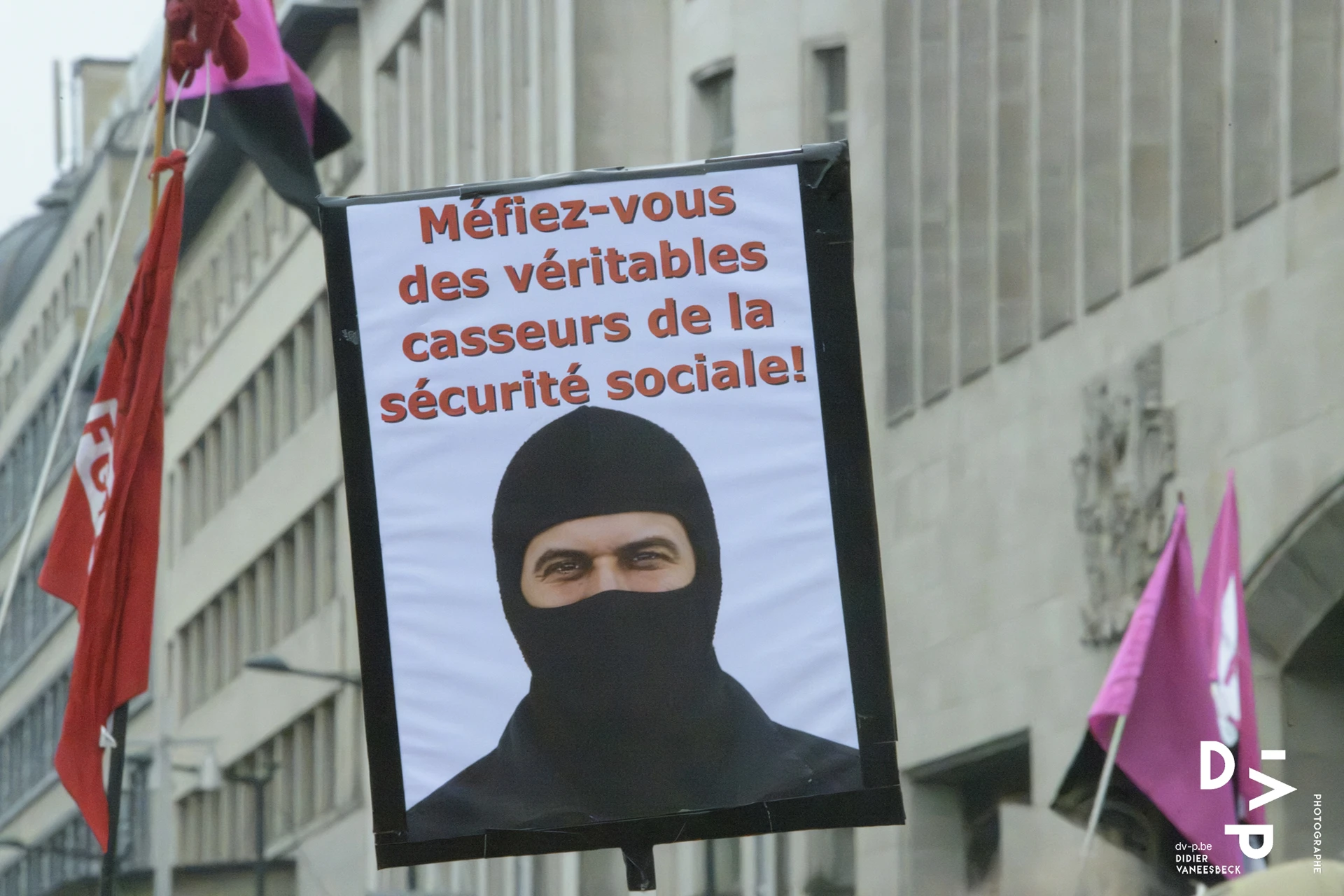 didier vaneesbeck photographe reportage bruxelles manifestation anti arizona 2026 2648