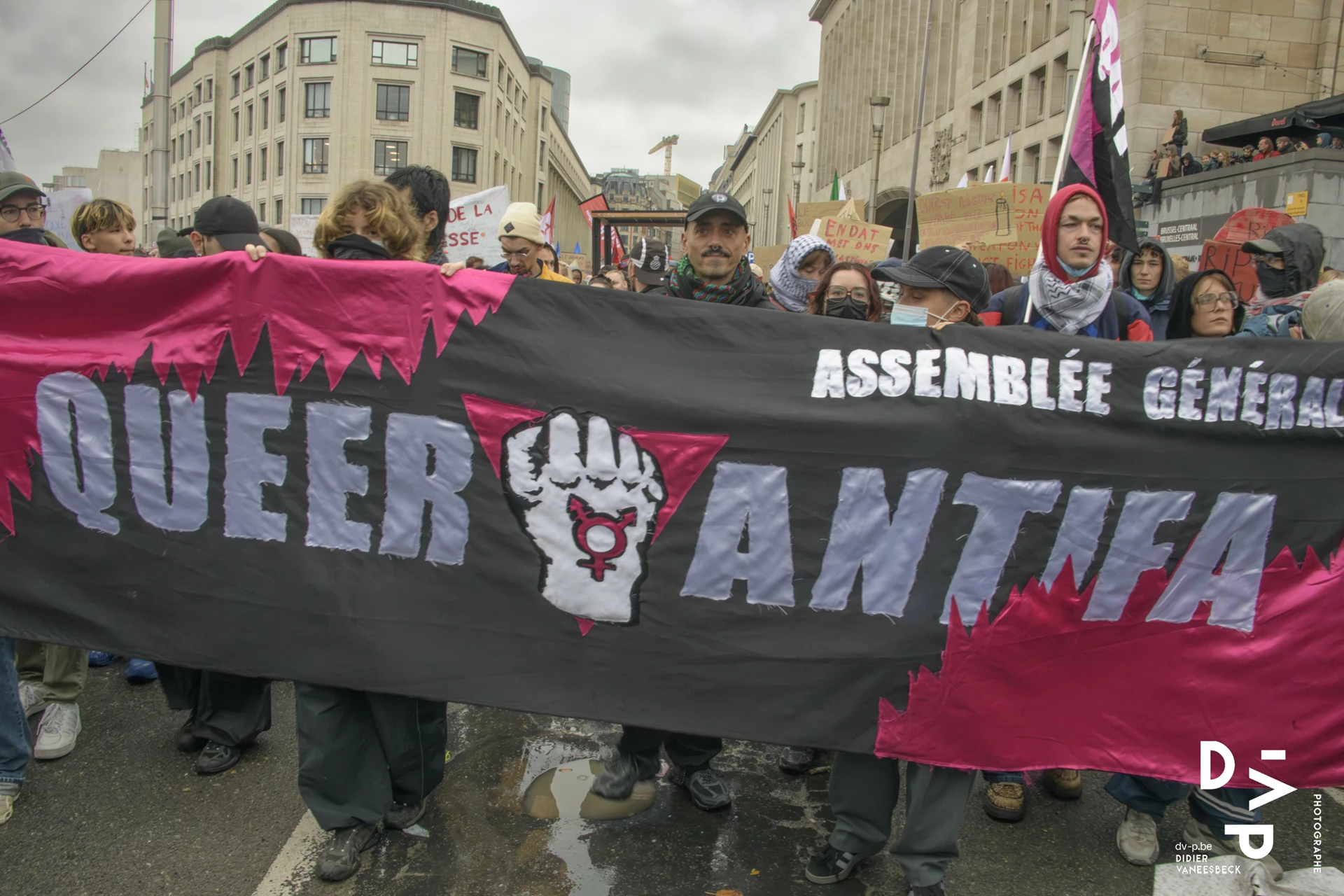 didier vaneesbeck photographe reportage bruxelles manifestation anti arizona 2026 2672