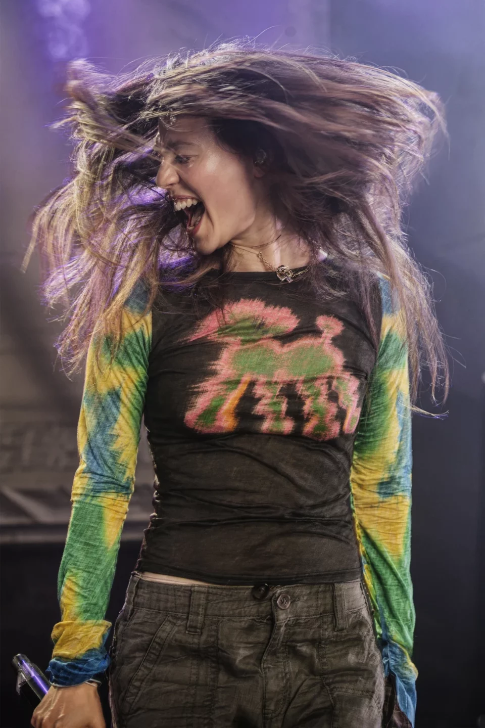 Lovelace en concert, cheveux au vent, Fête de la musique 2026 à Bruxelles